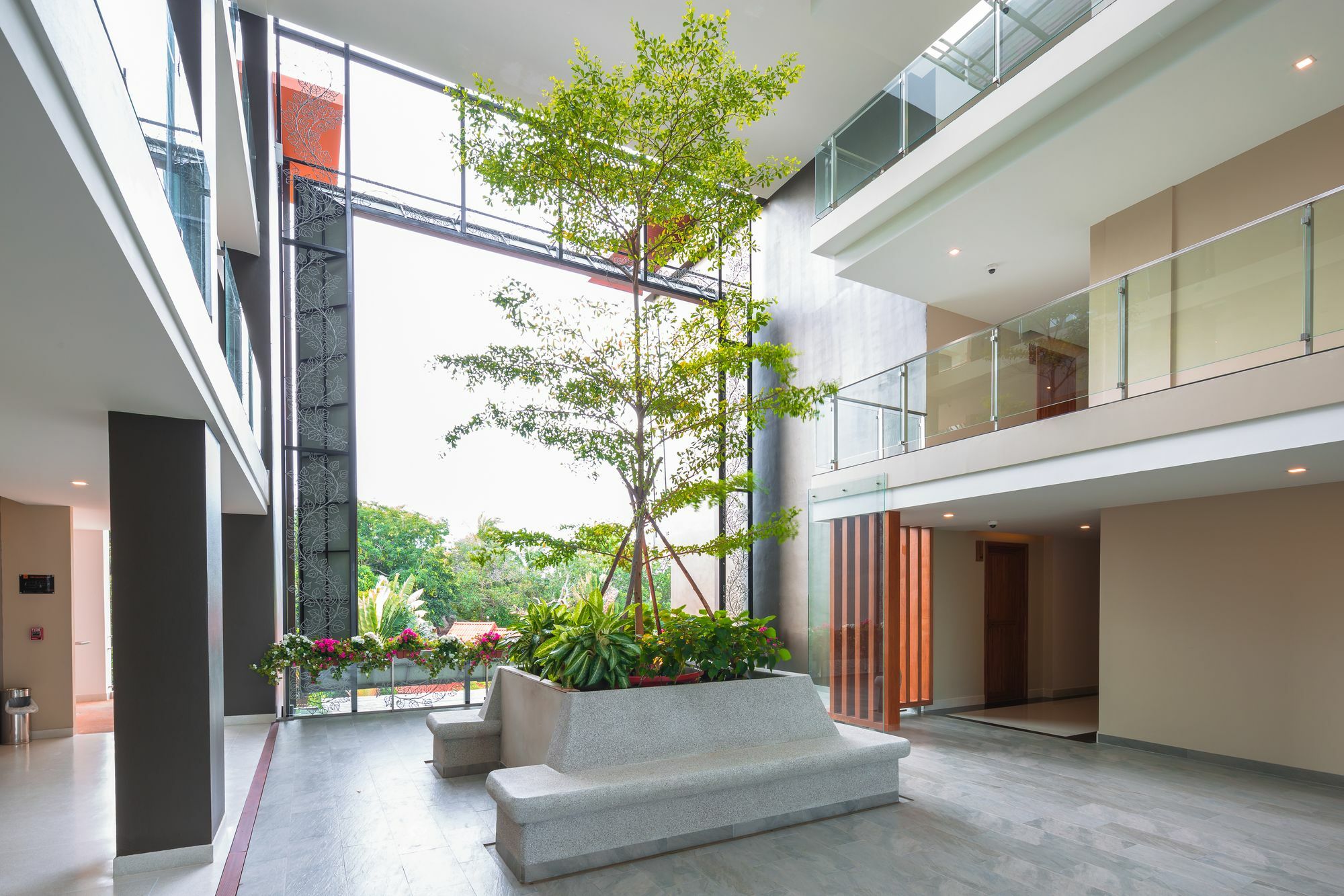 At The Tree Phuket Aparthotel Rawai Buitenkant foto